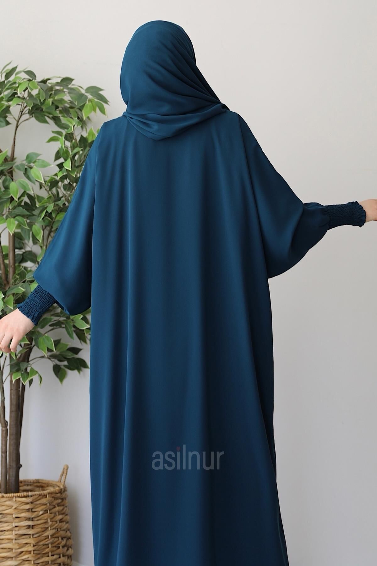 Ebru Yarasa Kollu Ferace Şal Hediyeli Takım Petrol Mavisi - 3