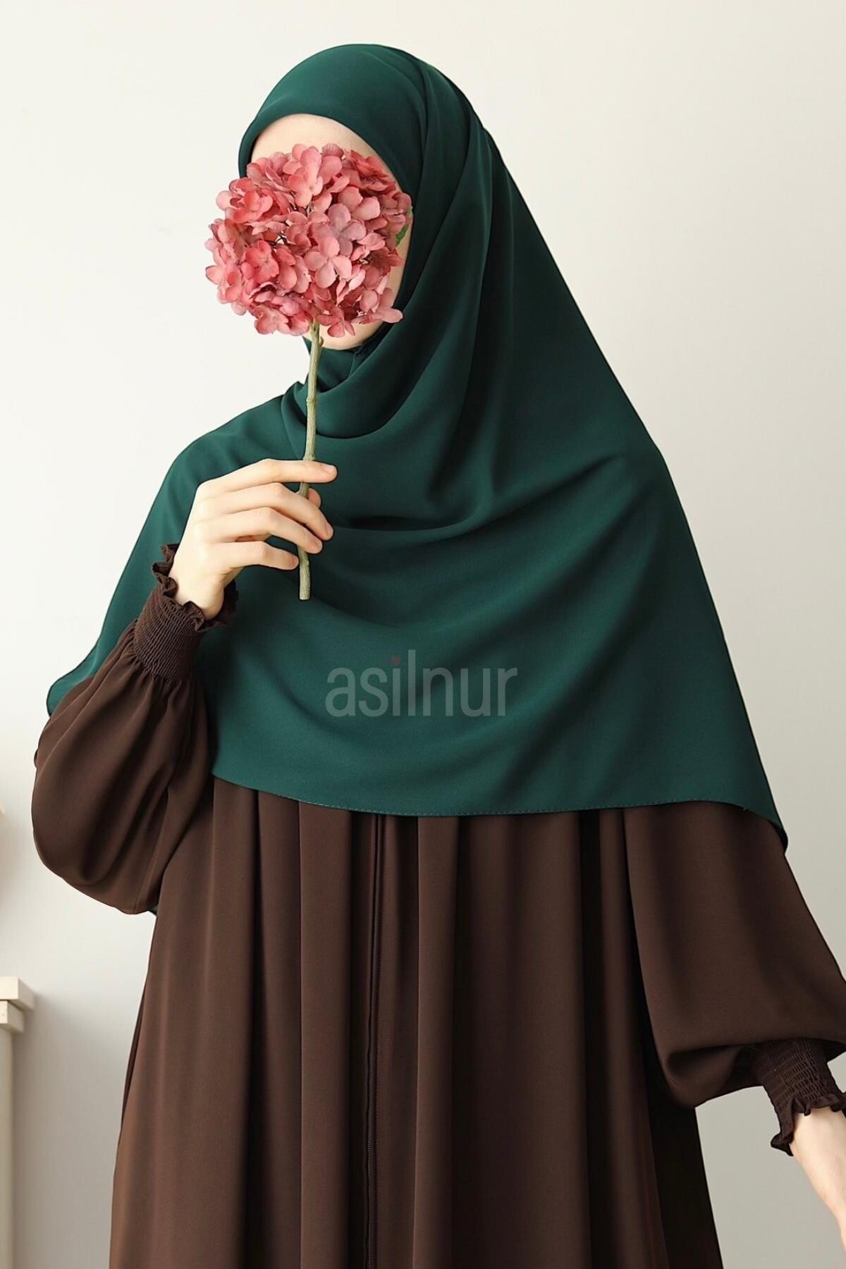 Elif Büyük Boy Eşarp 120x120 Zümrüt Yeşili - ASİLNUR
