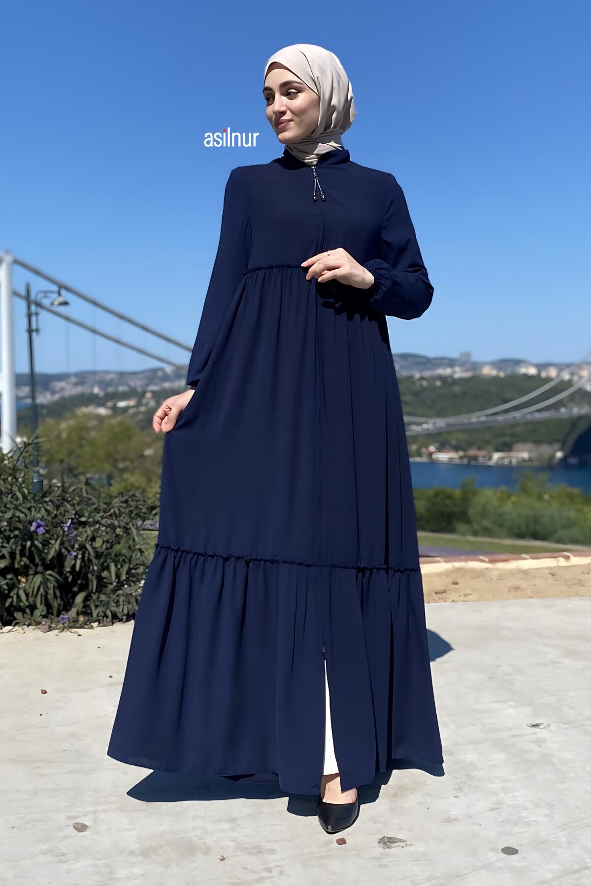 Esma Ferace Lacivert - ASİLNUR