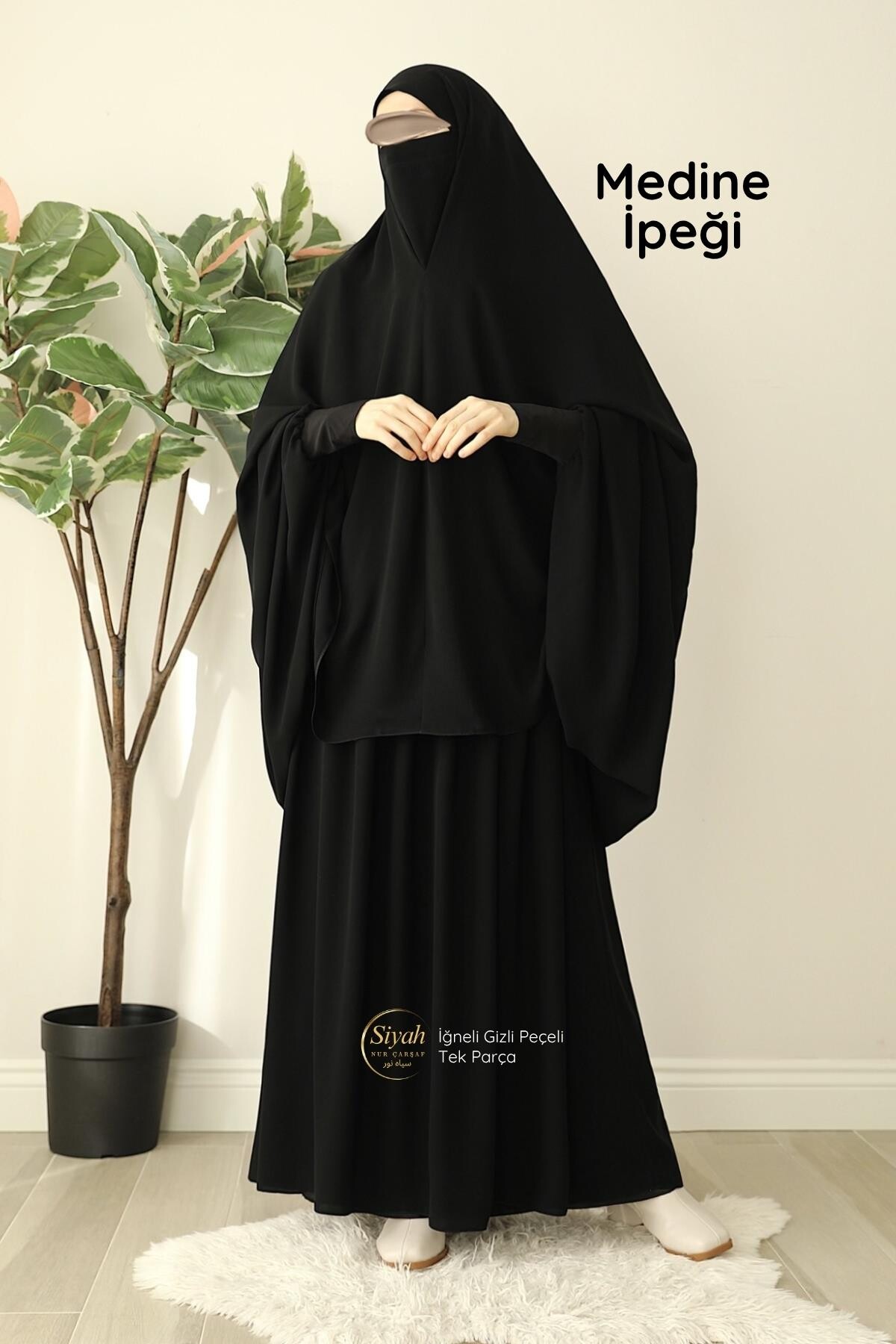 İğneli Gizli Peçeli Tek Parça Medine İpeği Çarşaf - SİYAH NUR
