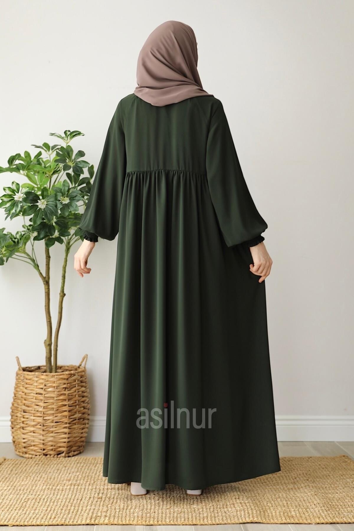 Mina Ferace Haki - 4