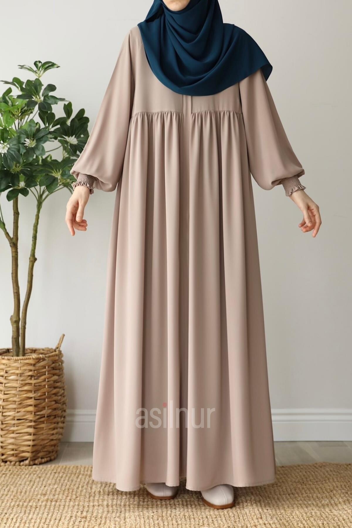 Mina Ferace Taş - ASİLNUR