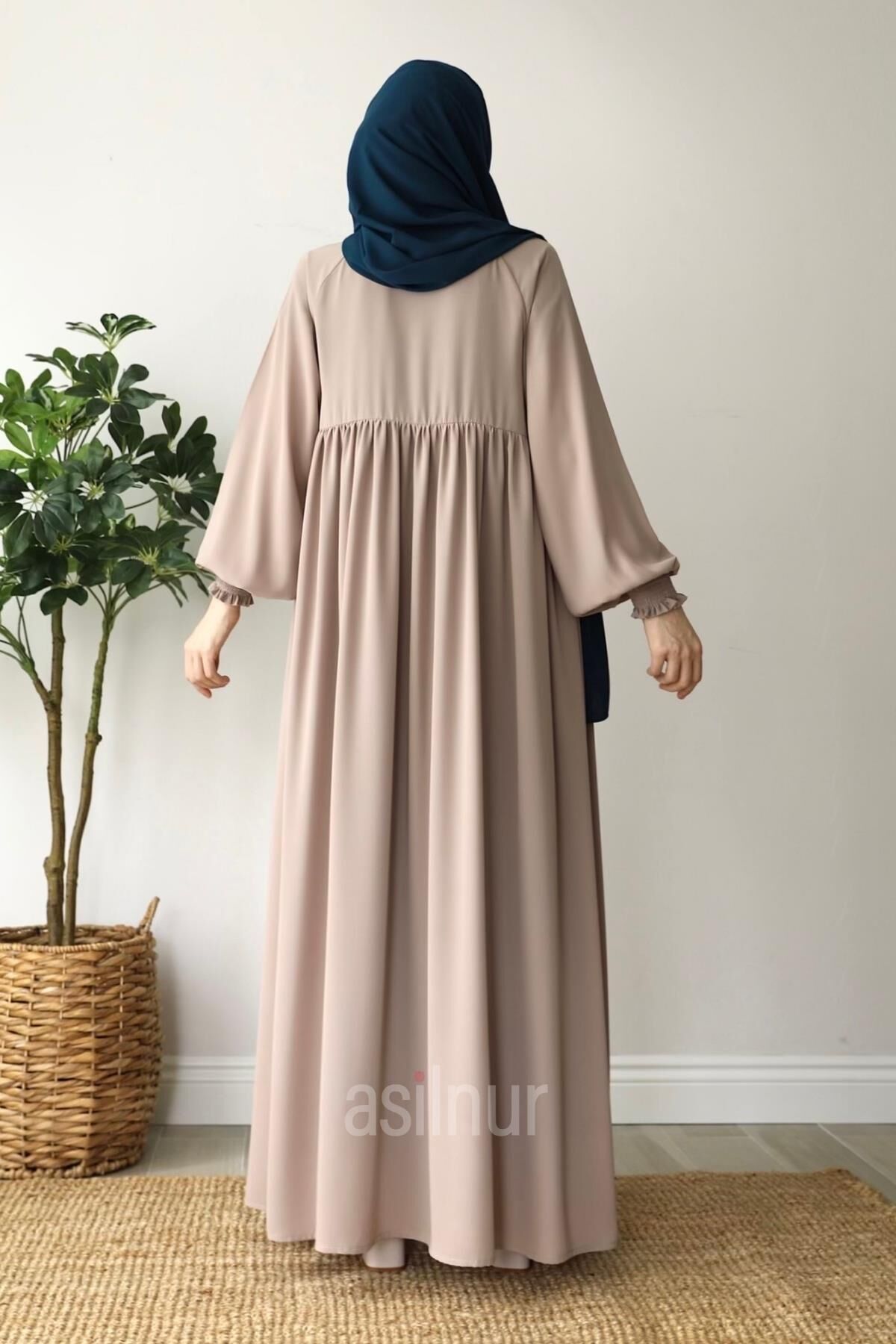 Mina Ferace Taş - 4