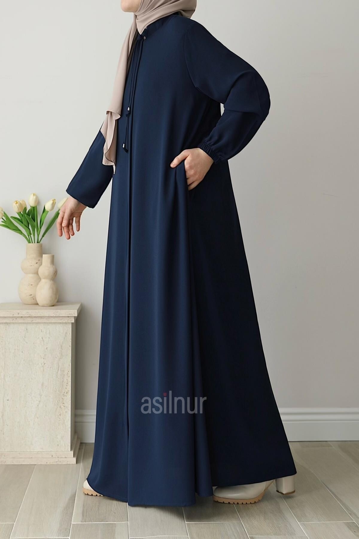 Nesli Mevlana Ferace Lacivert - 3