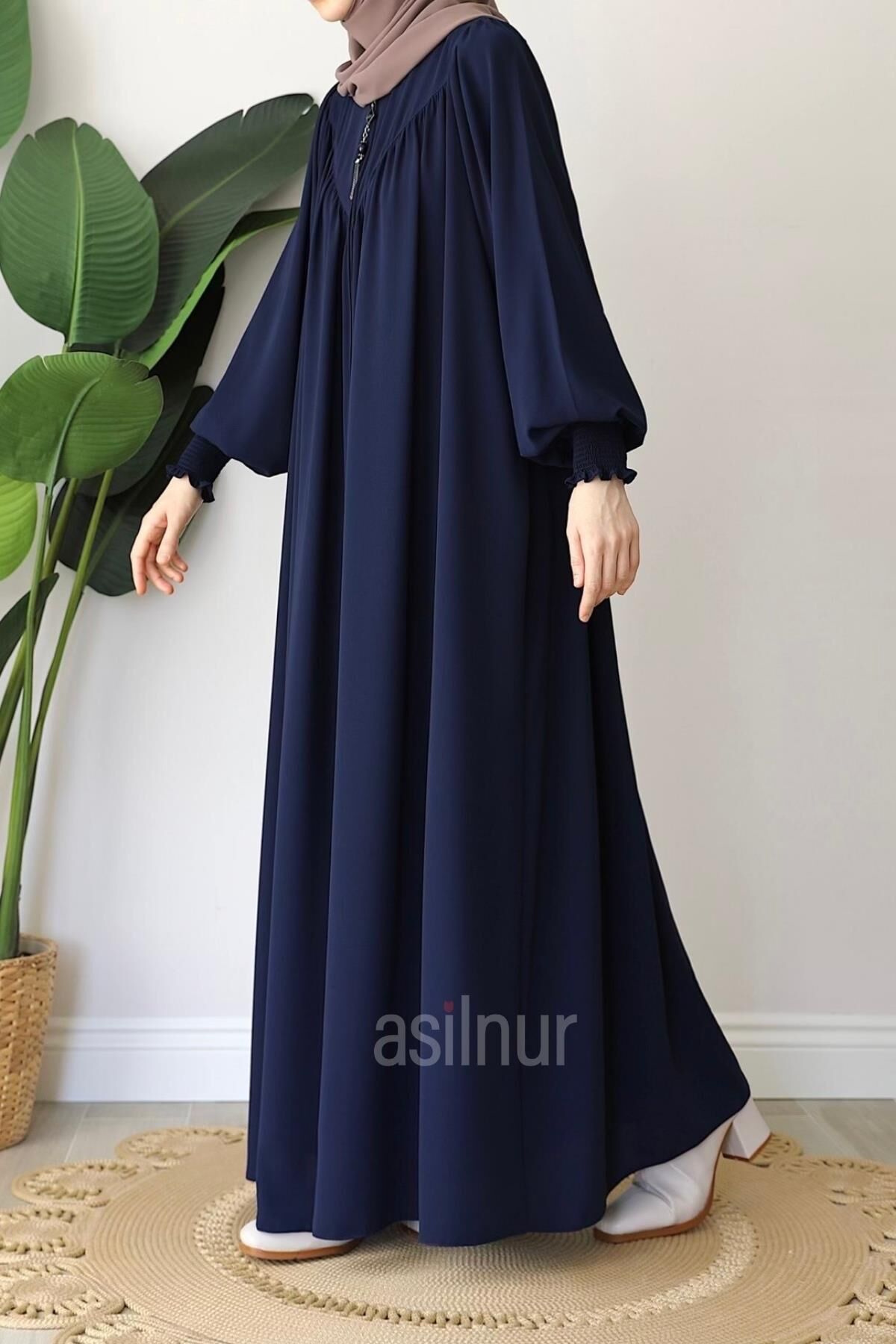 Vera Ferace Lacivert - 1